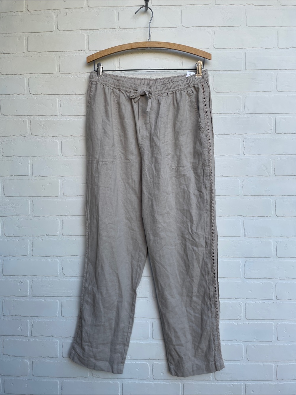 Splendid Lightweight Drawstring Linen blend  Pants tan